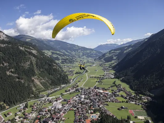 Paragliding | © TVB Mayrhofen-Hippach archive / Dominic Ebenbichler